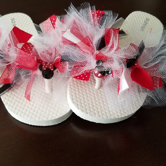 Mickey & Minnie Mouse Flip Flops for Girls Sz 1-2 - Picture 1 of 4
